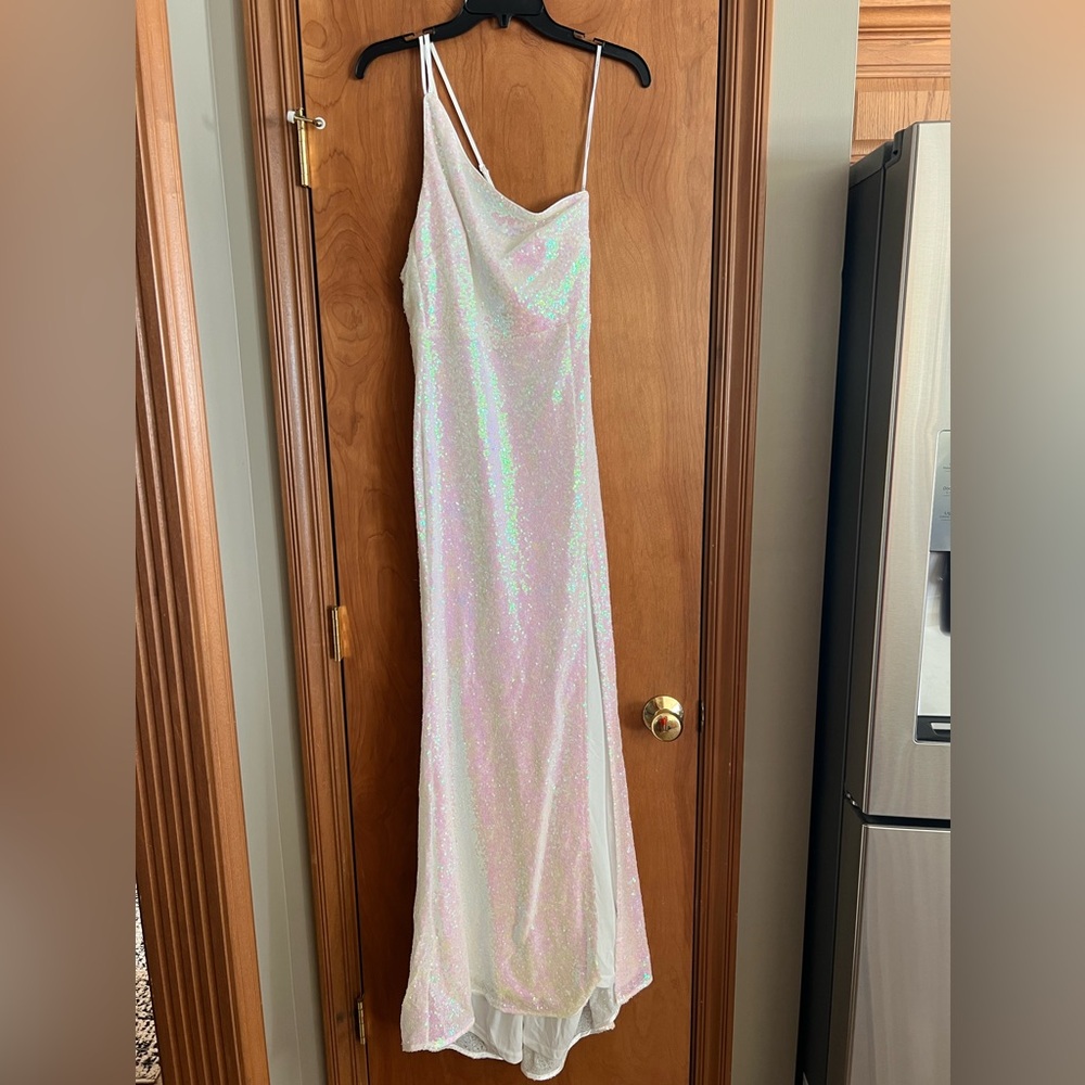 NWOT - Iridescent Sequin Formal Dress
